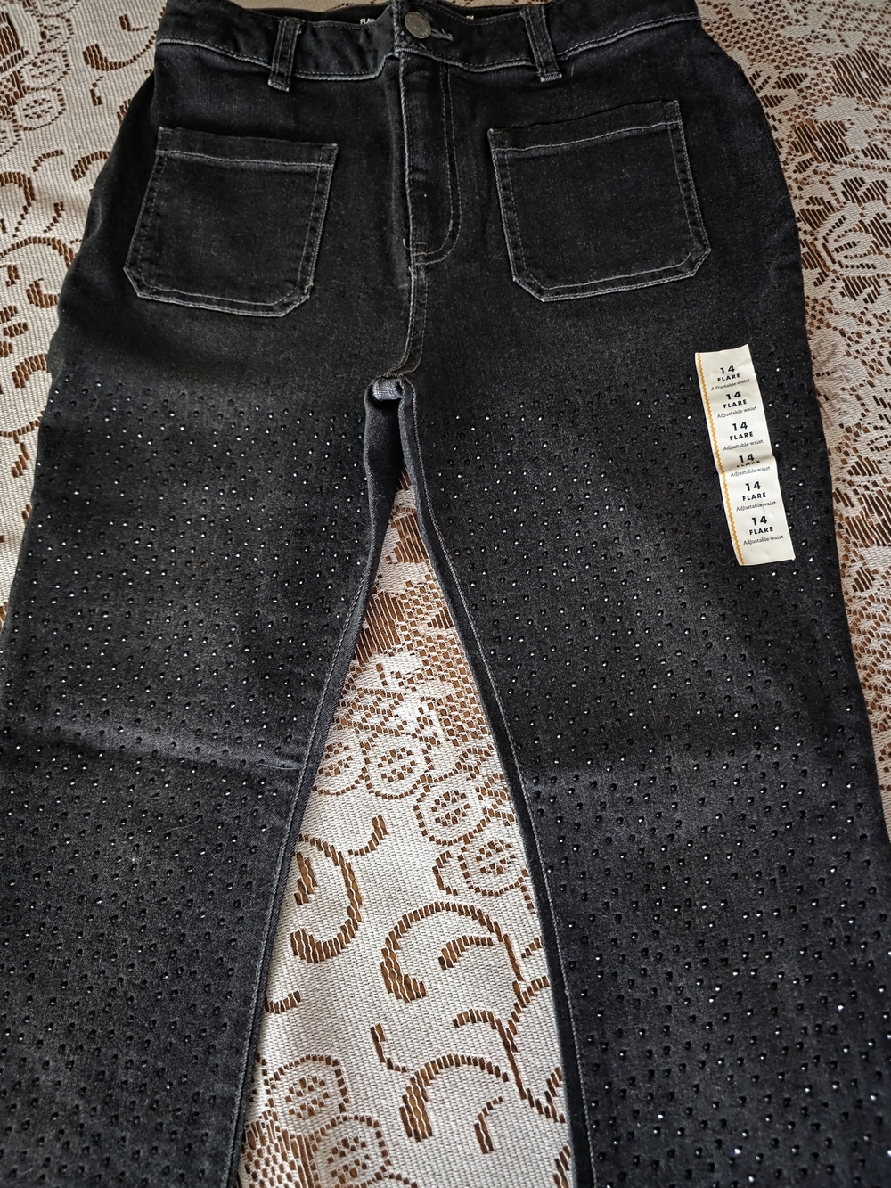 Cat & Jack Flare Acampanafo Studded Girls Jeans